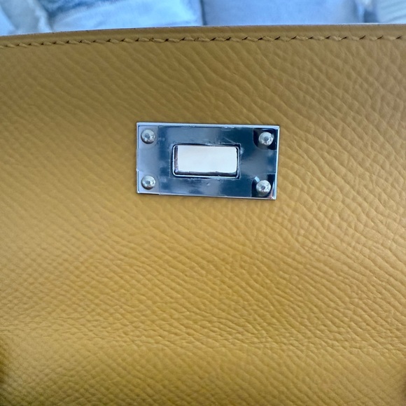 Hermes Kelly Wallet to go in Jaune Ambre - Picture 7 of 11